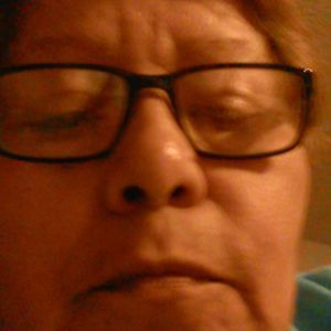 Meet your Posher, Gloria